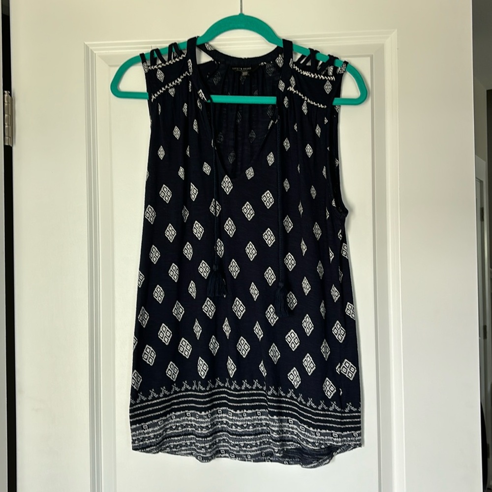 Ladies Lucky Brand Cold Shoulder Tunic, Medium